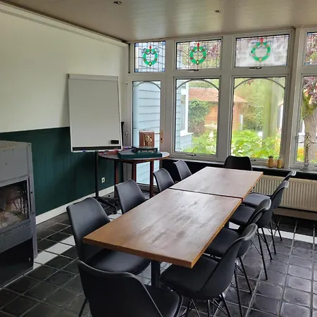 Parkhoeve Vakantiewoning 別荘 Ham